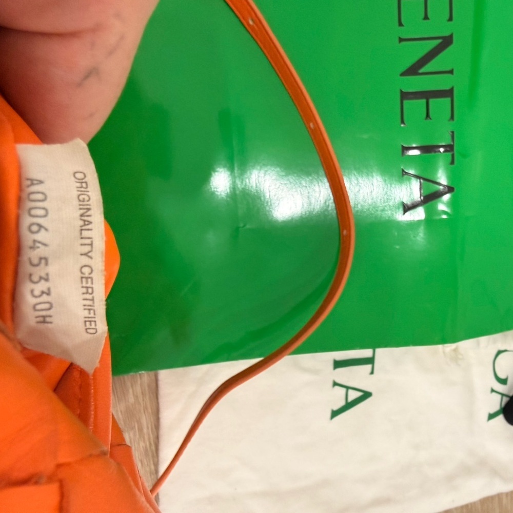 Bottega Veneta Orange mini hop  Leather Bag msrp 3400$ - Picture 9 of 11
